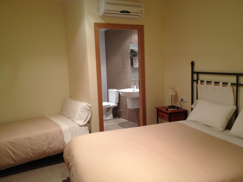 Hostal La Placeta Arbeca Quarto foto
